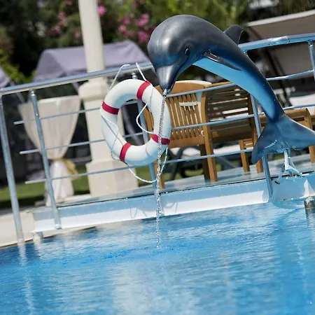 Hotel Lara World 3*