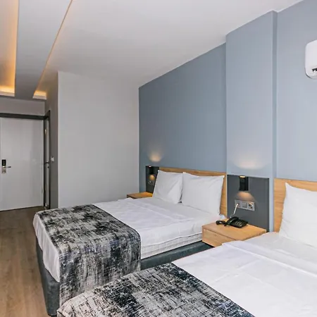 Lara World Hotel 3*