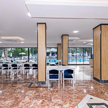 Hotel Lara World 3*