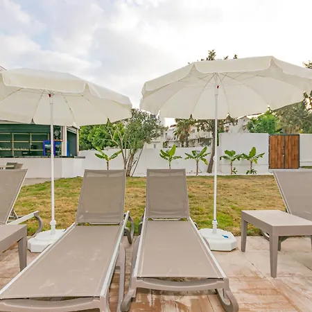 Lara World Otel
