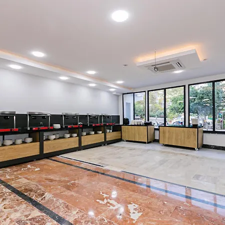 Lara World Otel Antalya